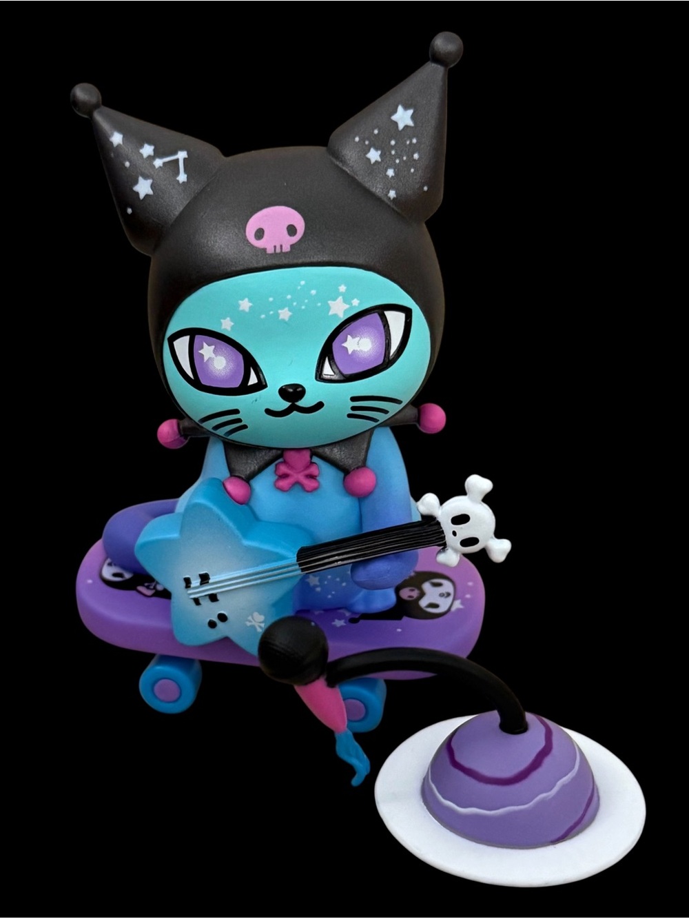 tokidoki x Hello Kitty and Friends Galactic Cats ‘Kuromi x Orbit Kitty’ Figure